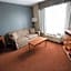 Super 8 by Wyndham Whitecourt
