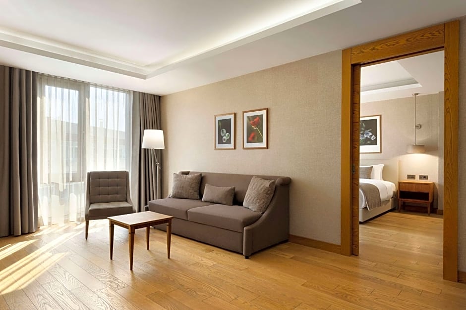 Ramada Hotel & Suites by Wyndham Adana