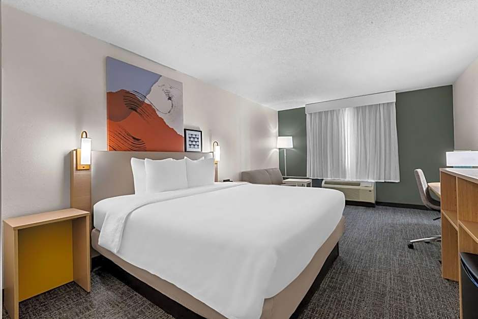 Spark by Hilton Bensalem Philadelphia