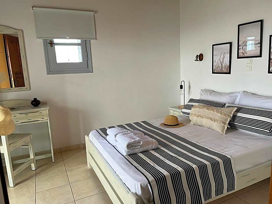 VILLAGE LIANA MAROULI KASTRAKI