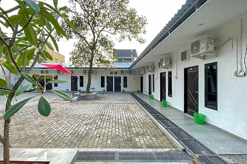 JM Tuparev Mitra Reddoorz