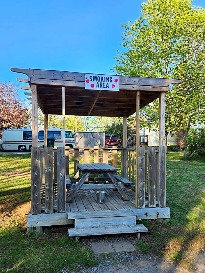 Orchard Queen Motel & Rv Park