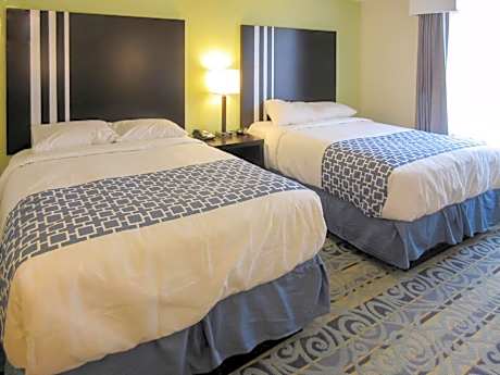 Queen Room with Two Queen Beds - Accessible/Non-Smoking