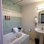 Edgewater Beach Inn