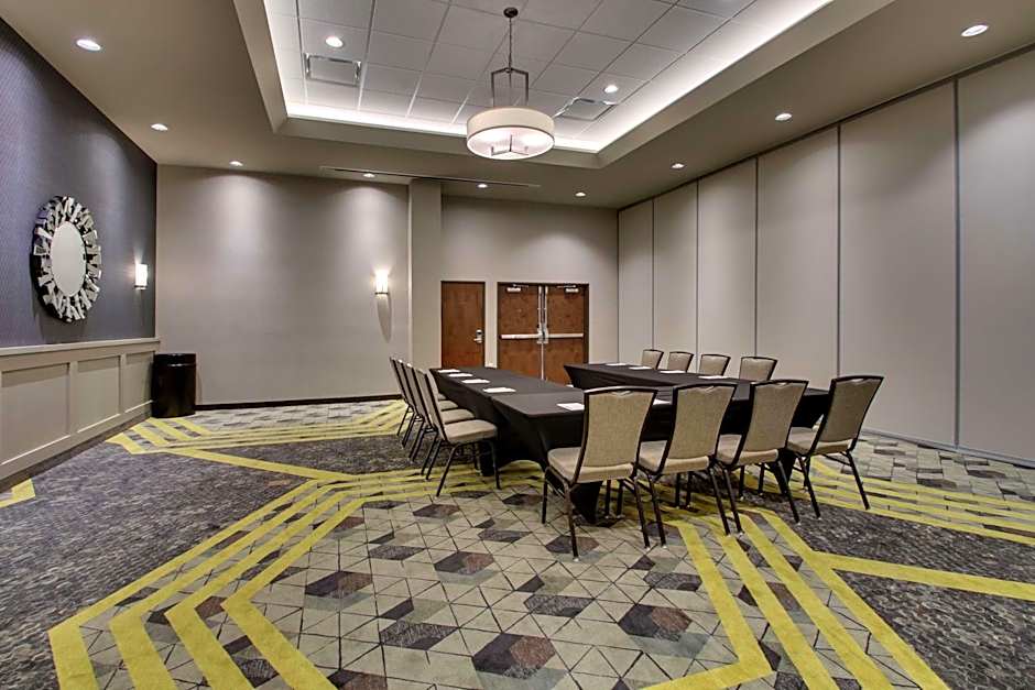 Drury Plaza Hotel Cape Girardeau Conference Center