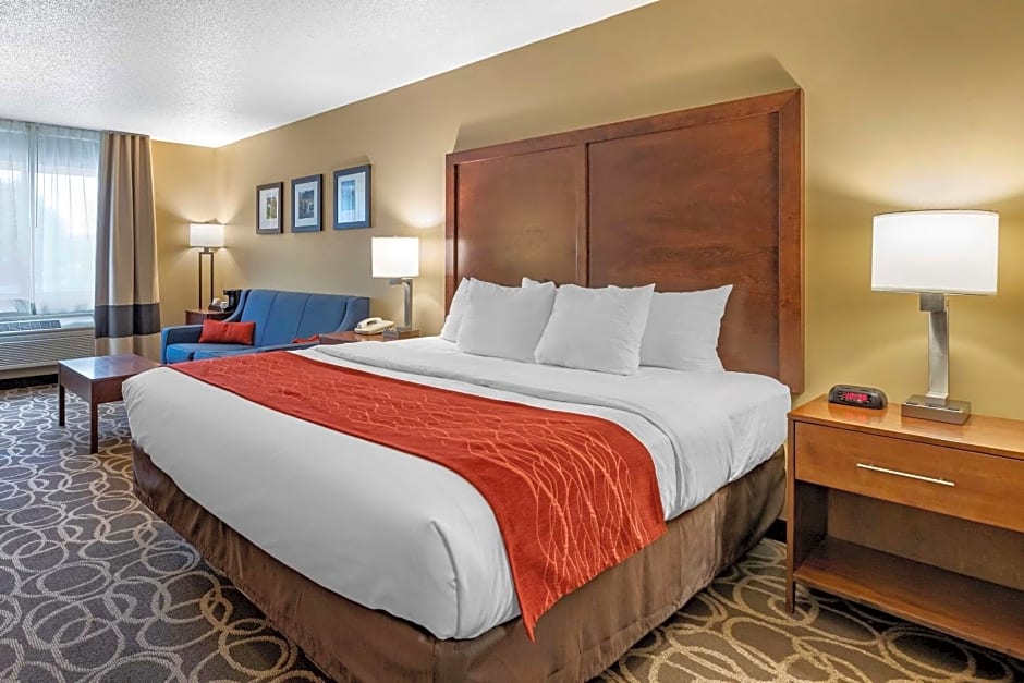 Comfort Inn Dyersville Near the Field of Dreams