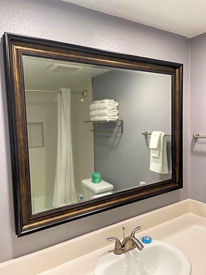 Celebration Suites At Old Town