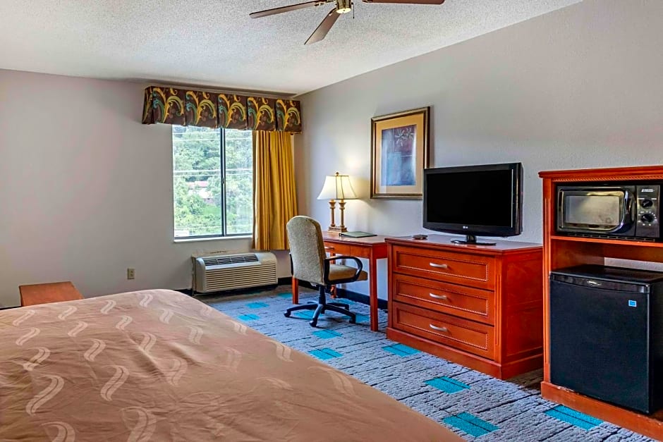 Quality Inn & Suites Chattanooga