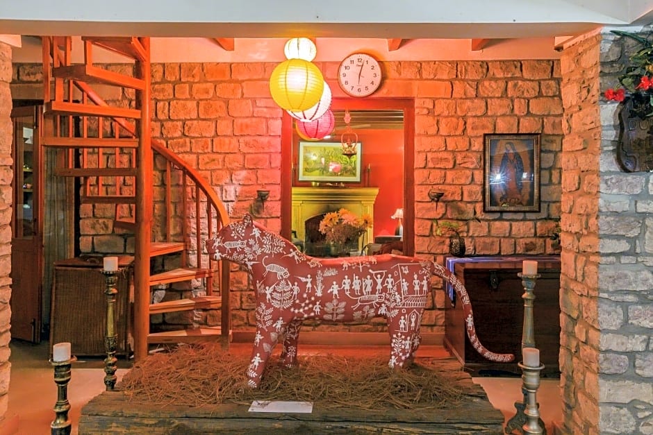 Bara Bungalow Gethia A Rosakue Collection