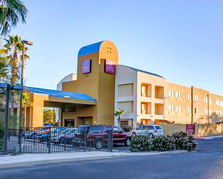 Comfort Suites Tucson Airport