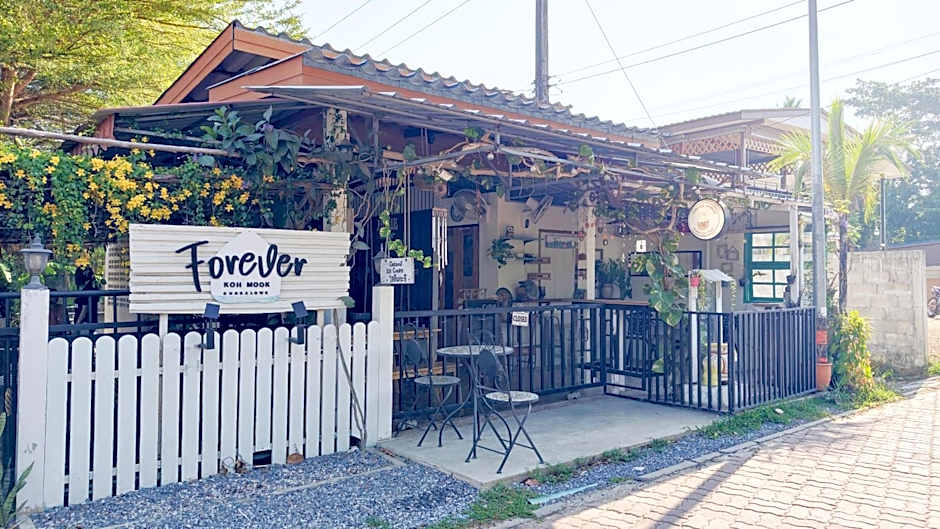 Forever Kohmook Bungalows