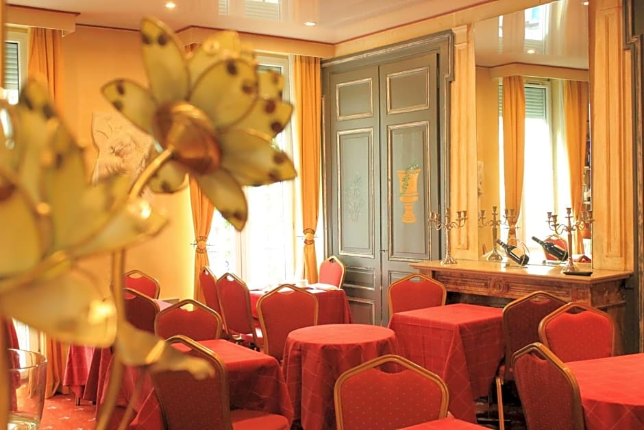 Hotel Foch