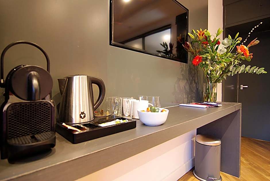 NEW! 2024 - The Canal Bridge Suites