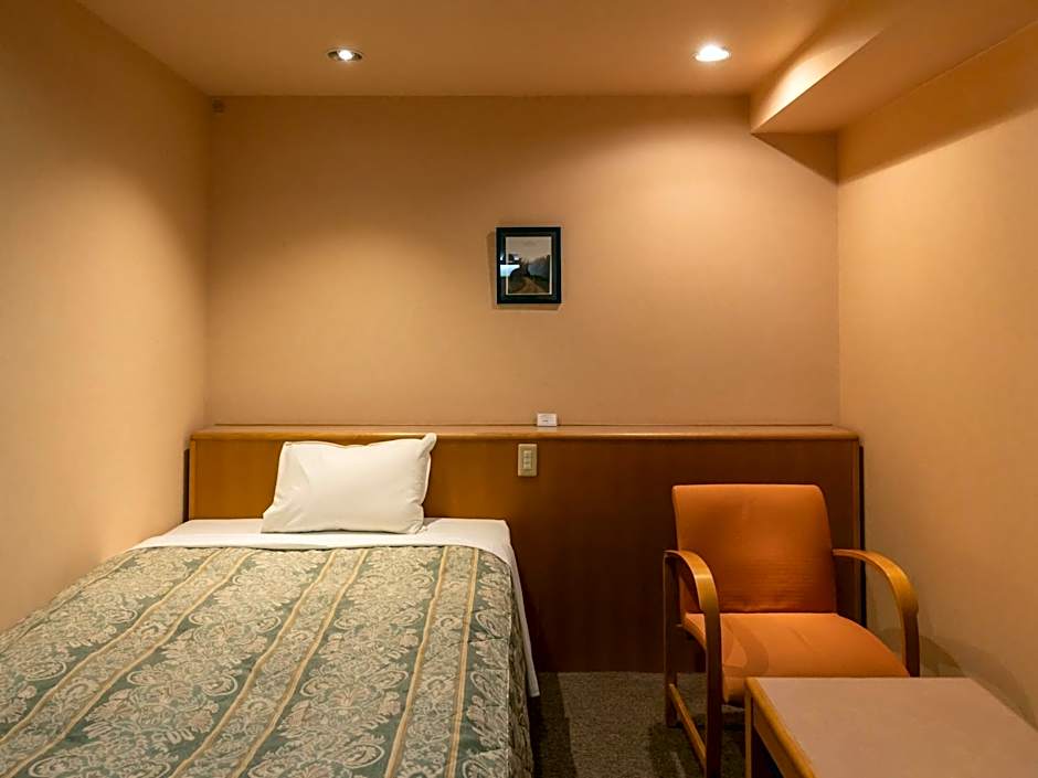 Tabist Hirosaki Touei Hotel