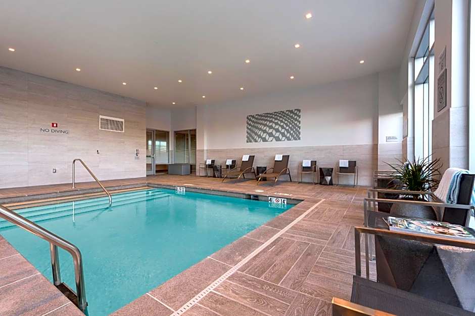 AC Hotel by Marriott Boston North