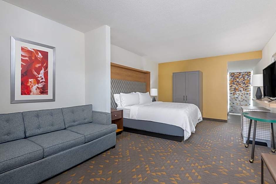 Holiday Inn Hotel And Suites Pittsfield-Berkshires By IHG