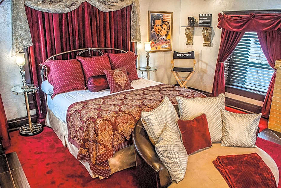 The Anniversary Inn - Logan