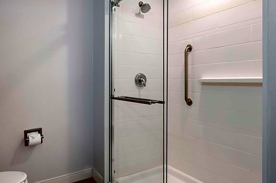 Hampton Inn By Hilton Greenfield, In