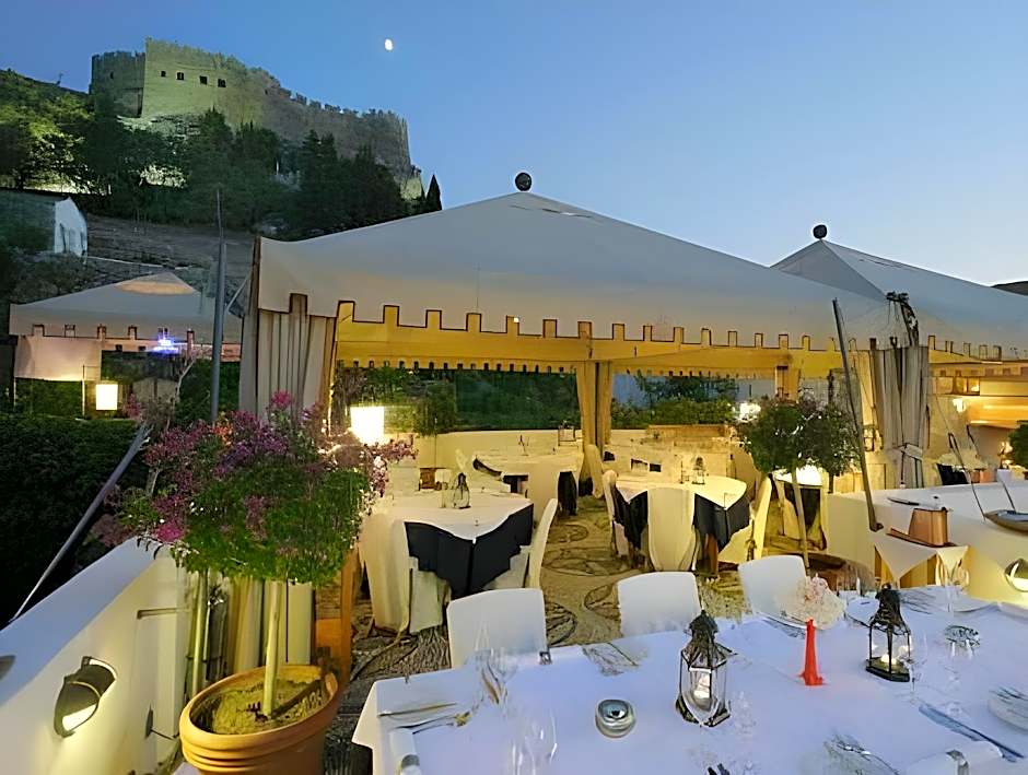 Melenos Lindos Hotel