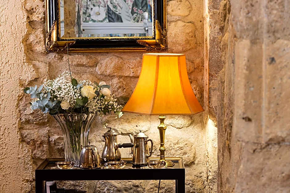 Relais Hotel Du Vieux Paris