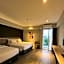Rogers Hotel Manado