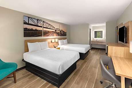 Two Double Beds - Non-Smoking