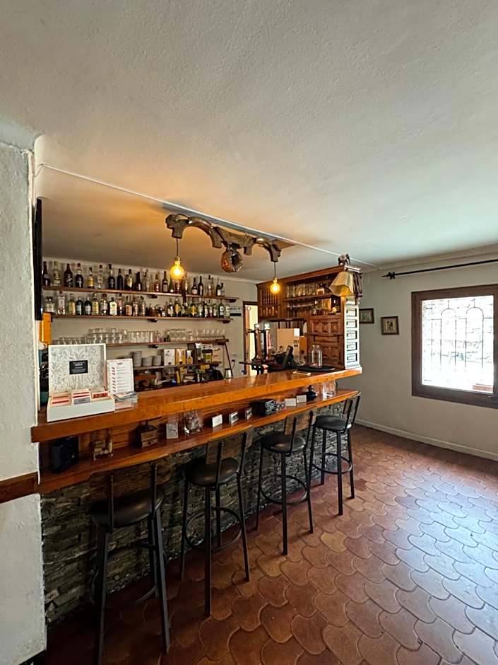 L Esquella Restaurante hostal