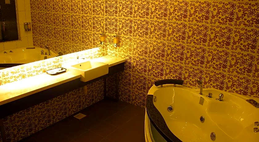 Hotel Austin Paradise