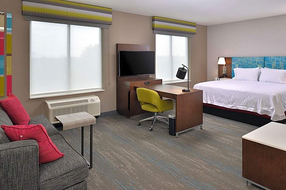 Hampton Inn By Hilton & Suites Adrian, MI