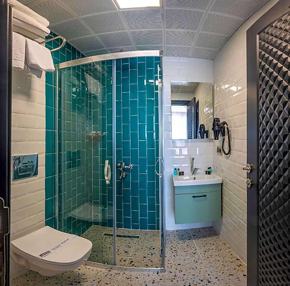 Heaven Inn Airport Hotel