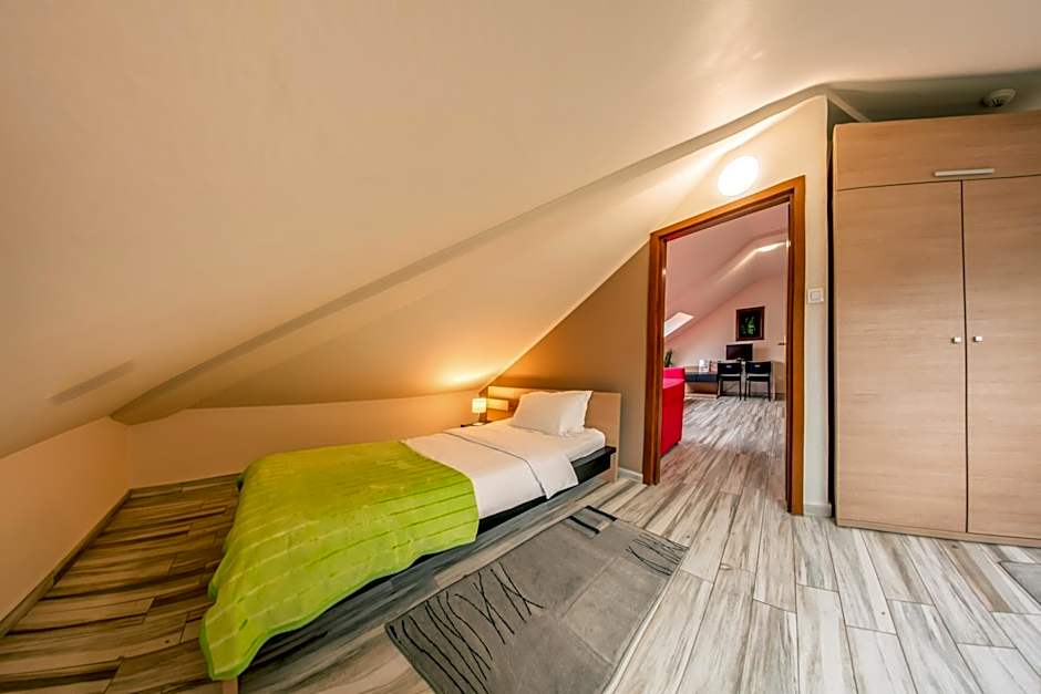 Veliki Garni Hotel