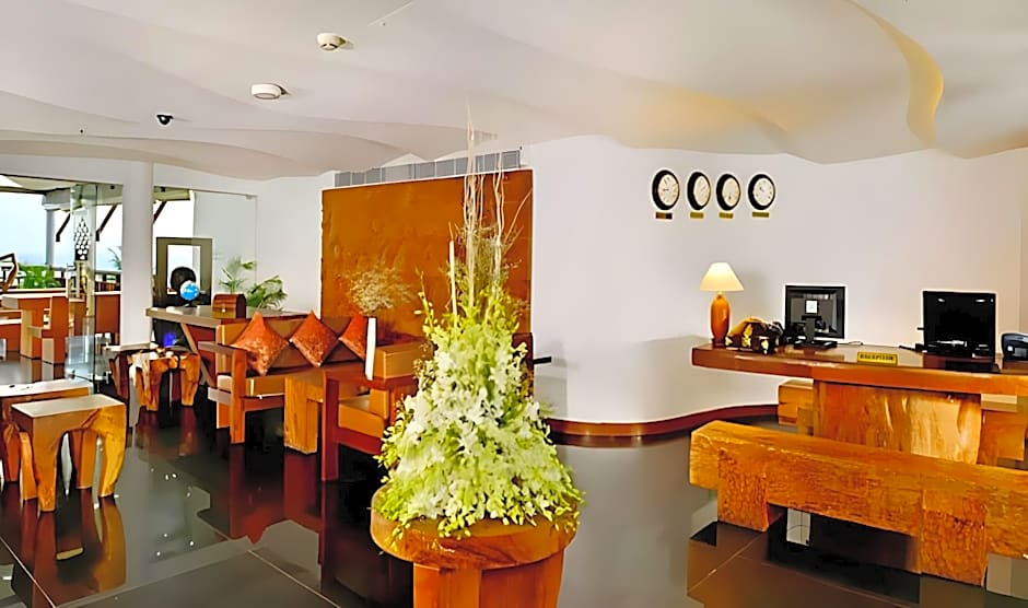 Gokulam Grand Turtle on the Beach Resort and Spa