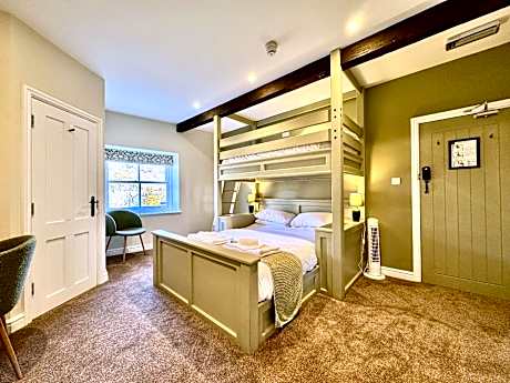 Superior Double Room - River View