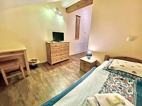 Single Room with Private Bathroom