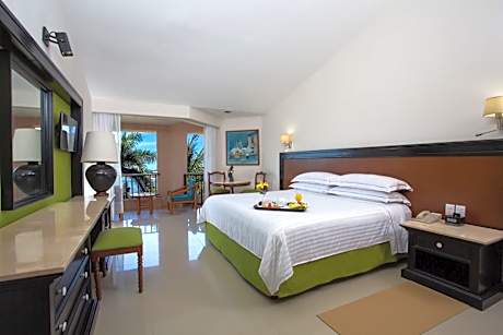 Deluxe Double Room with Sea View