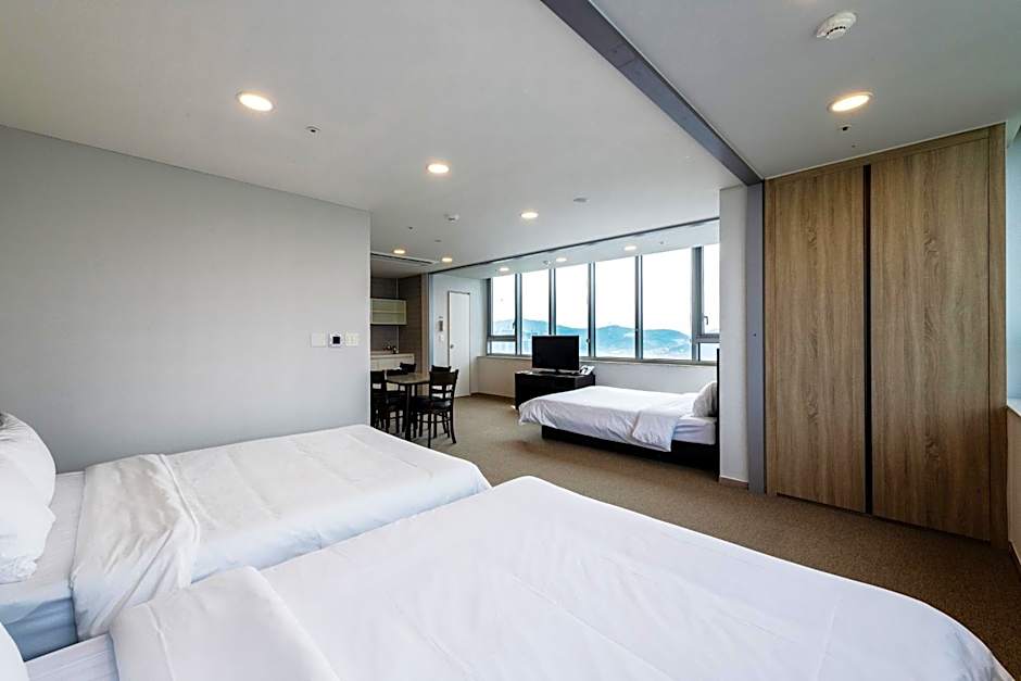 The Triny Urban Suites