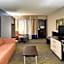Holiday Inn & Suites Atlanta Airport North By IHG