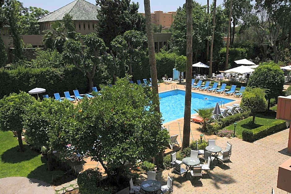 Chems Hotel