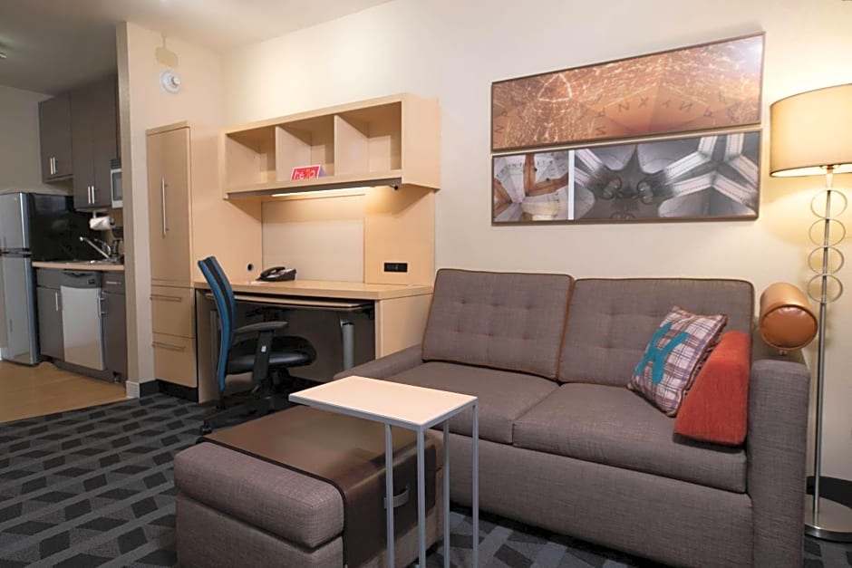 TownePlace Suites Republic Airport Long Island Farmingdale