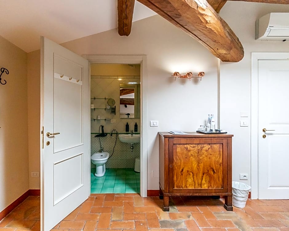 Casa Isolani Charms Rooms Santo Stefano