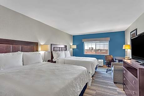 2 Queen Beds Standard