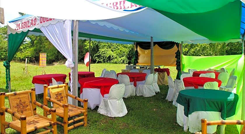 Dupas Luce Love Lodges