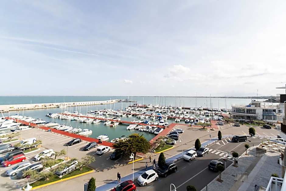 Hotel Roca Plana