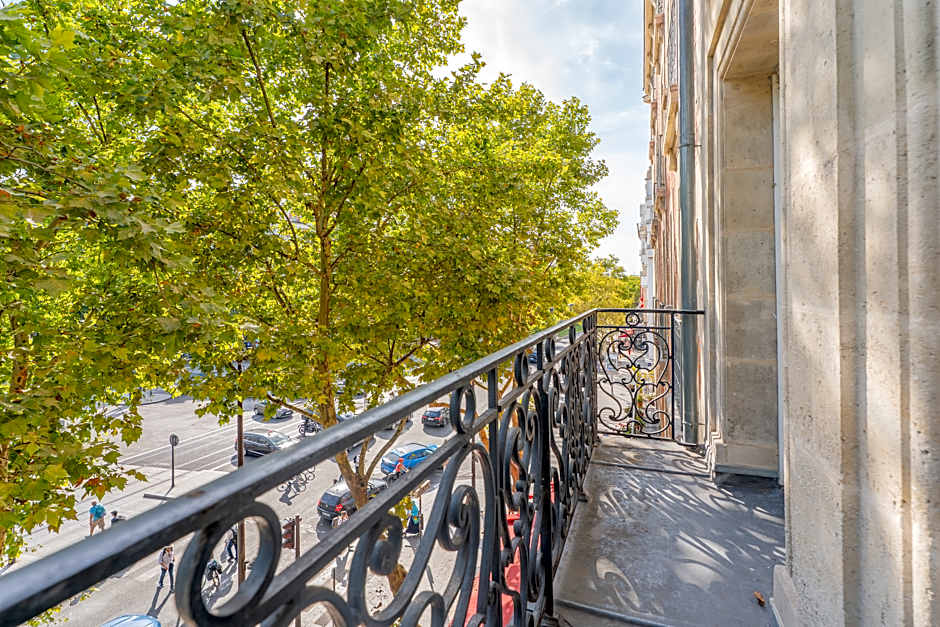 Bobo's (ex Ideal Hotel Design)