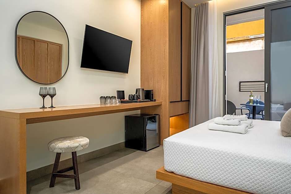 Monarco Executive Rooms