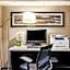 La Quinta Inn & Suites by Wyndham Houston Baytown East