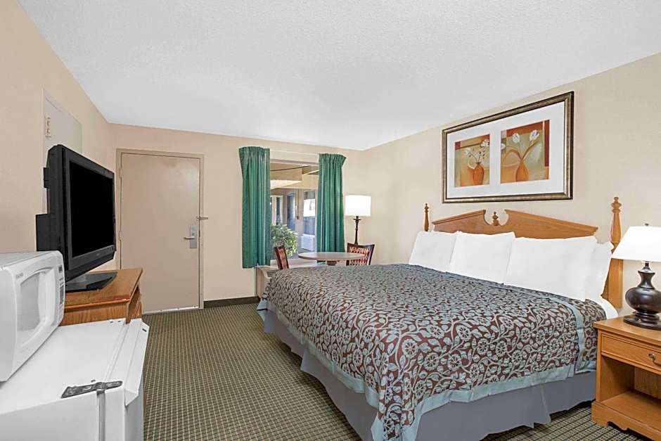 Days Inn by Wyndham Attalla