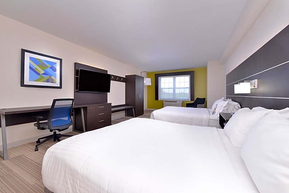 Holiday Inn Express Mystic By IHG