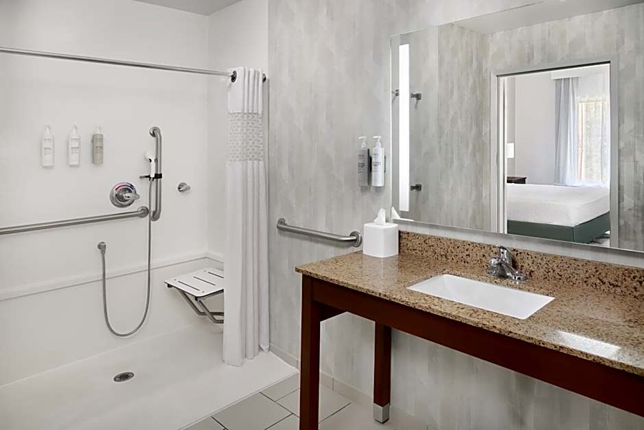 Hampton Inn By Hilton Poplar Bluff