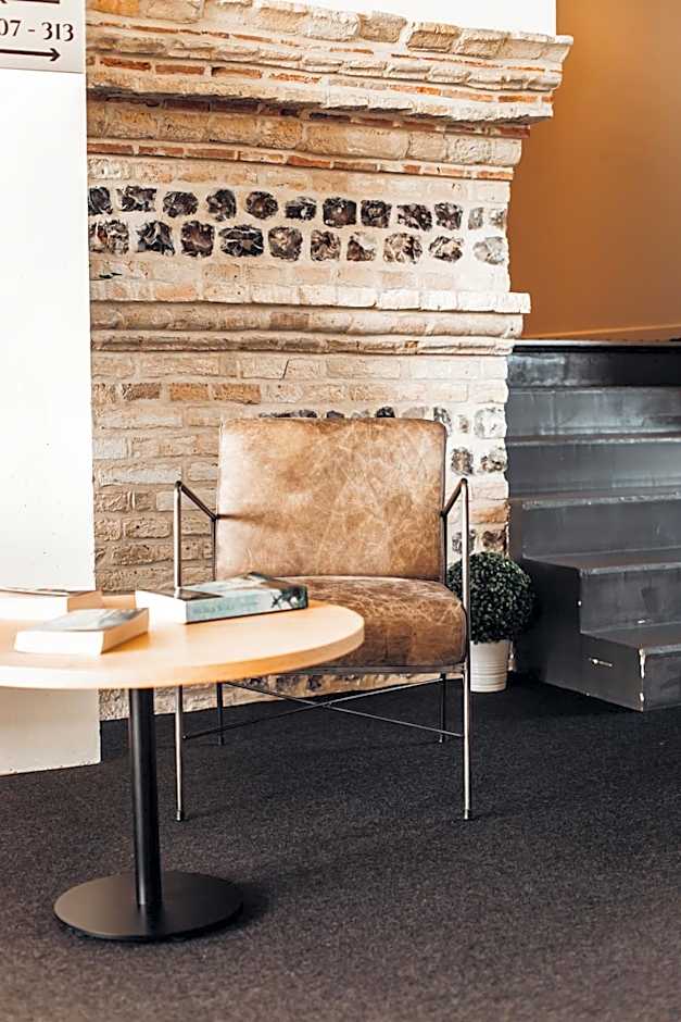 LA TOUR AUX CRABES près de la plage